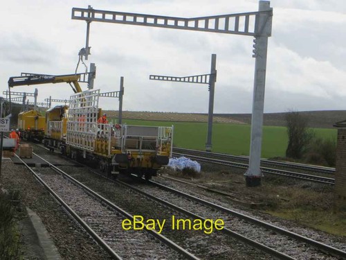Photo 6x4 loading the - photo, waggon