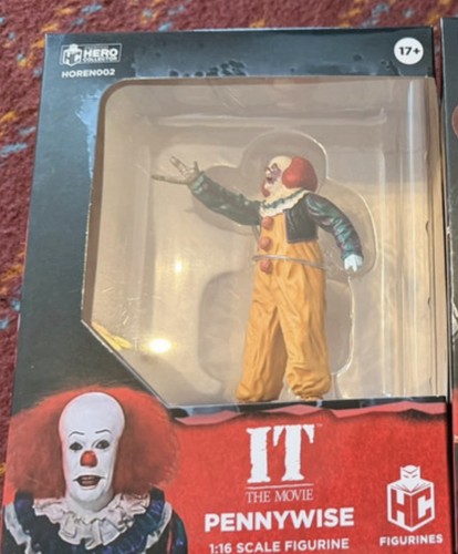 Pennywise figure 1990 - pennywise,