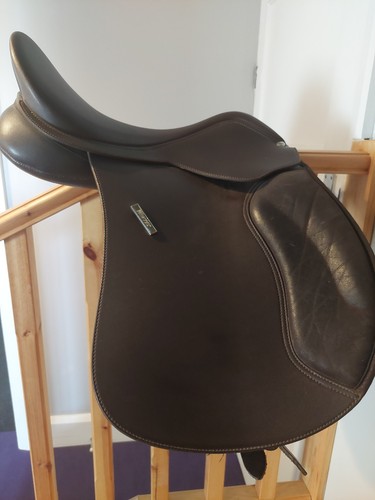 Wintec wide saddle - gp, 44cm