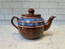 Vintage Brown Betty Style