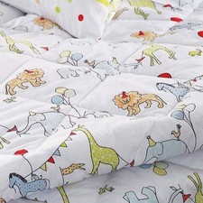 Circus Parade Quilted Bed