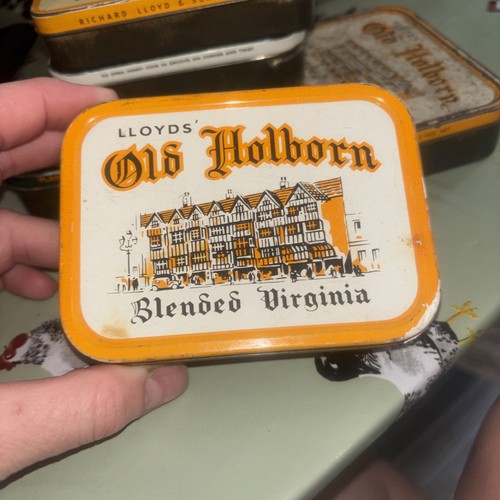 Lloyds old holborn tobacco tin - old,