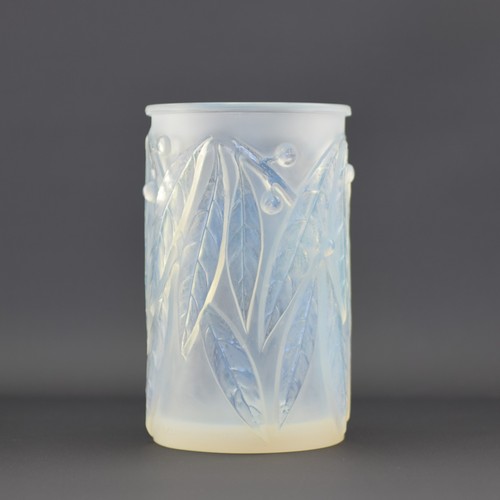 Rene lalique opalescent - rene,