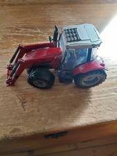 Britains ERTL Massey Ferguson