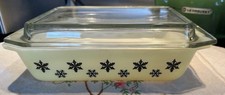 JAJ Pyrex Gaiety Snowflake