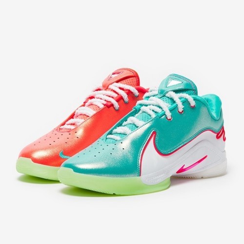 Nike lebron xxii christmas - lebron,