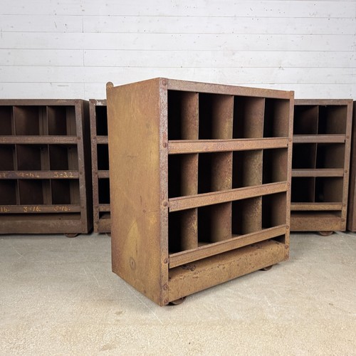 Set small industrial - small,