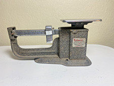 Vintage 1971 Triner Model No. 88 postal scale - 1lb capacity