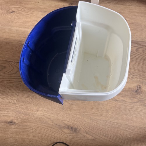 Dulux internal buckets for - dulux,