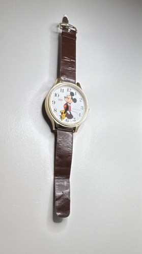 Vintage working lorus quartz - vintage,