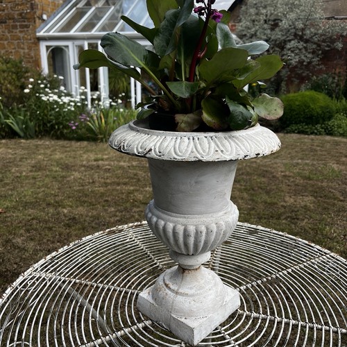 Large white vintage cast iron - cast,