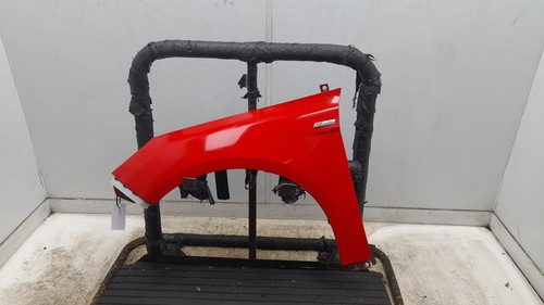 Ford focus left front wing - front, n/s
