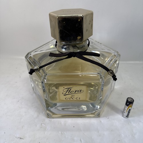 Gucci flora factice bottle - flora,