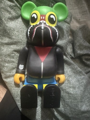 Bathing ape bearbrick - a,