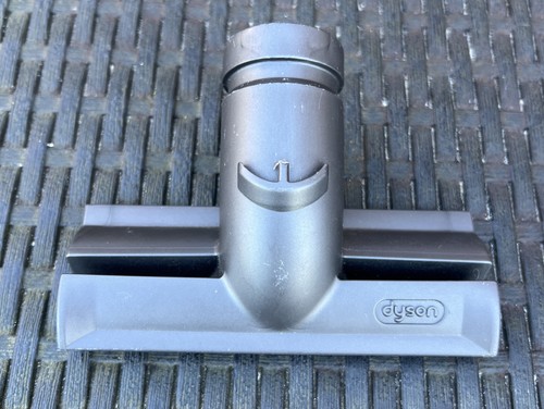 Genuine dyson vacuum - dyson,
