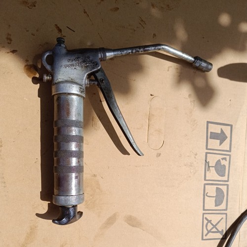Grease pump wanner - by,
