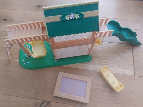 Sylvanian families garden - sylvanian,