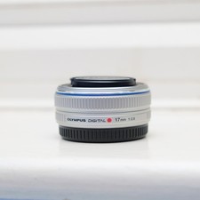 Olympus M.Zuiko Digital 17mm