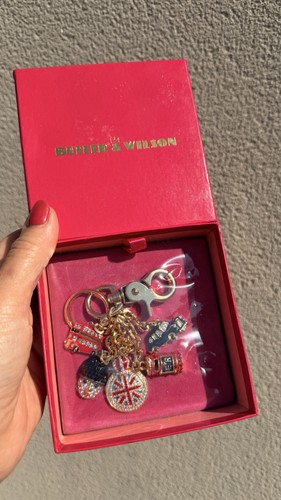 Butler wilson london charm - &,