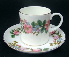 Wedgwood Woodland Rose R4596