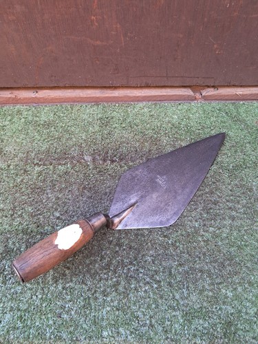 Vintage whs brades - spear, &