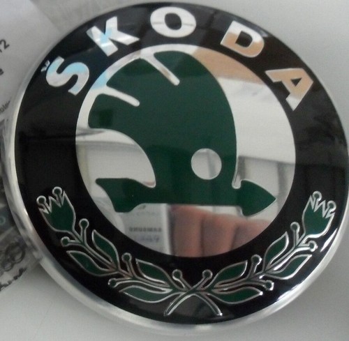 Skoda yeti tailgate - skoda, badge
