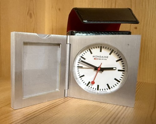 Mondaine swiss official - mondaine,