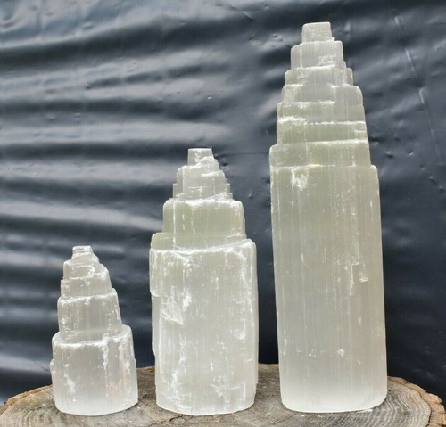 Selenite mountain tower - selenite, mountain/tower