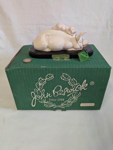 Beswick pig piglet piggy - &,