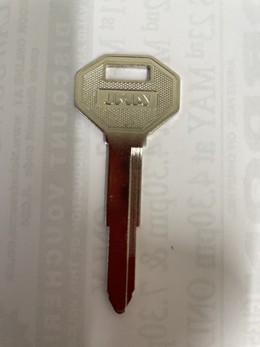 Uncut bedford rascal key - uncut,