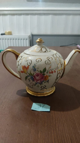 Vintage porcelain sadler - vintage,