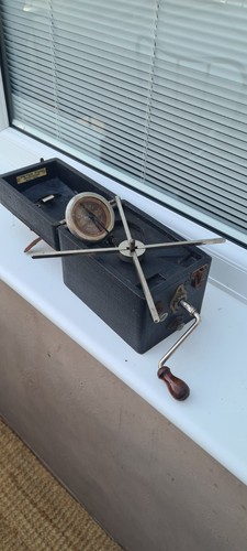 Vintage peter pan portable - peter,