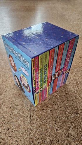 Jacqueline wilson book box - wilson, 10