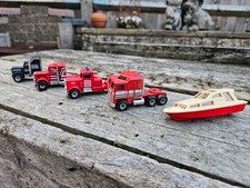 MATCHBOX CONVOY TRUCKS AND BOAT X 5