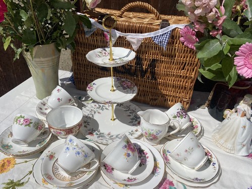 Floral mis matched - floral, tea