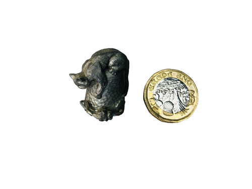 Pewter thimble cat - cat, chasing