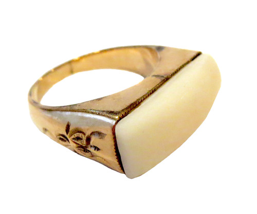 Coral gold saddle - coral, ring