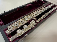 YAMAHA YFL-777 Professional Flute Sterling with B Foot joint