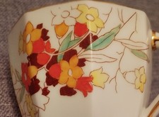 Royal Doulton H4083 - Art Deco