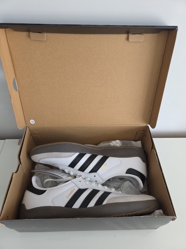 Brand new box adidas - brand,