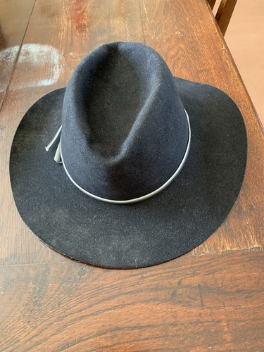 Akubra great white shark - “great, shark”