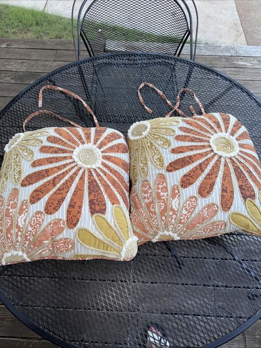 Vintage pier imports - vintage, (2)