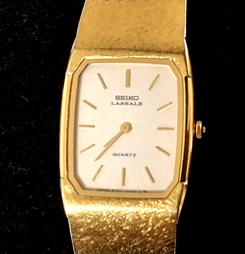 Vtg luxury gold ultra - ultra, slim