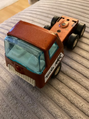 Vintage tonka truck - tonka, horse