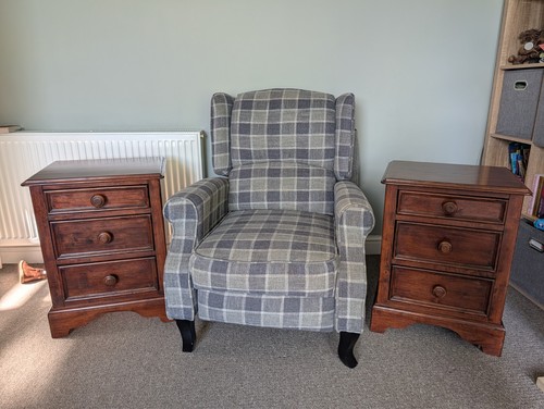 Willis and gambier bedside - gambier,