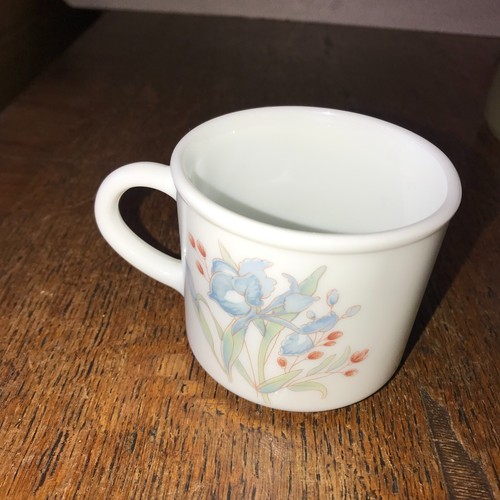 Pyrex blue iris coffee cup - pyrex,