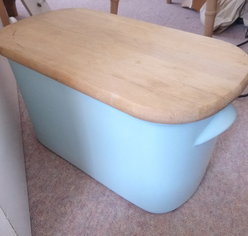 Nigella lawson blue ceramic