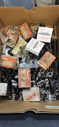Gsxr750 slabside suzuki valve - slabside,