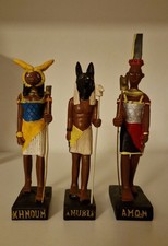 Set of 3 Collectible Figures -
