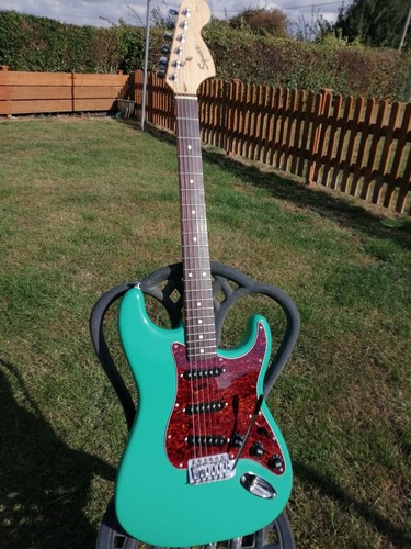Fender stratocaster squire - fender,